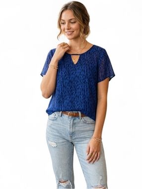 Torrid Blue & Black Ikat Keyhole Georgette Blouse - Size 00